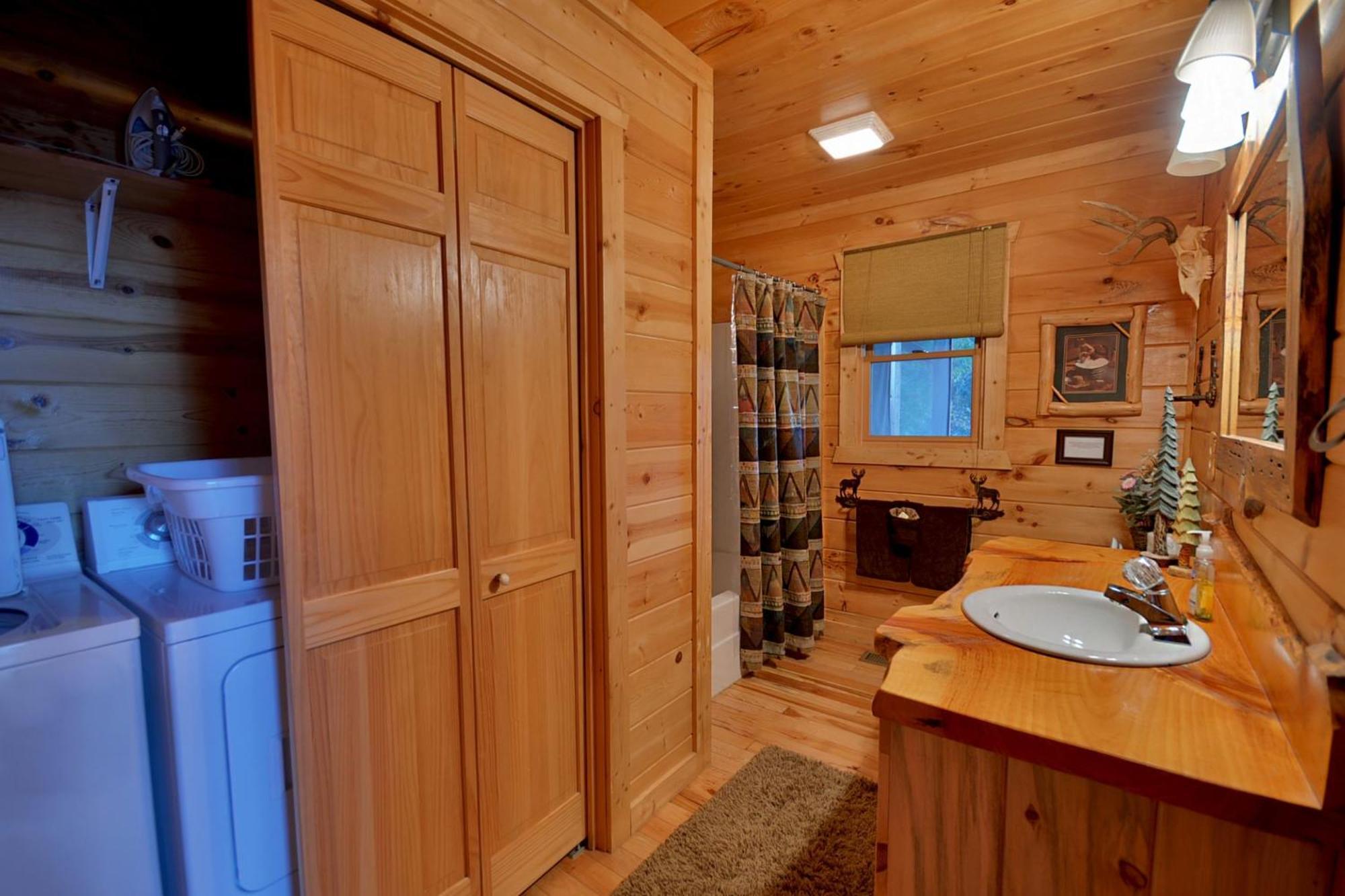 The View Sweeping Mountain Views Gas Fireplace Game Room Hot Tub Blue Ridge Bagian luar foto