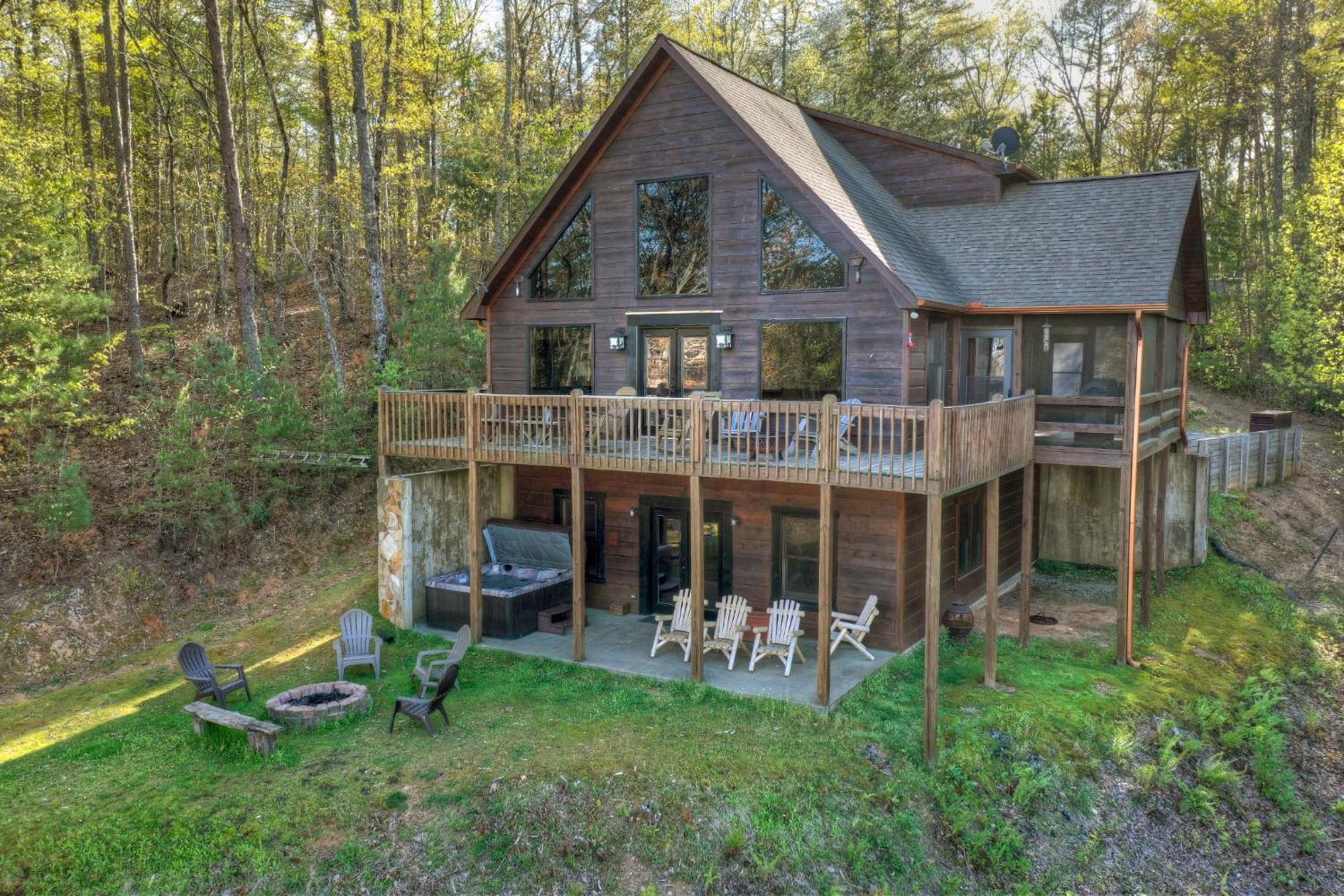 The View Sweeping Mountain Views Gas Fireplace Game Room Hot Tub Blue Ridge Bagian luar foto